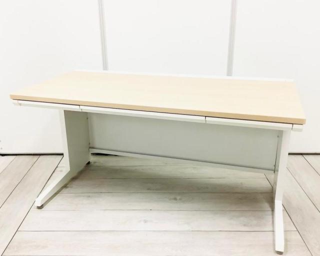 ☆W1400×D800mm！【広々としたワークスペースで作業効率アップ！】■オカムラ　アドバンスシリーズ　平デスク　ナチュラル木目カラー【Okamura　ADVANCE】