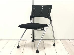 【在庫入替セール】キャスター付きのため移動が楽々！■イトーキ/マノス/ブラック【A01031845】