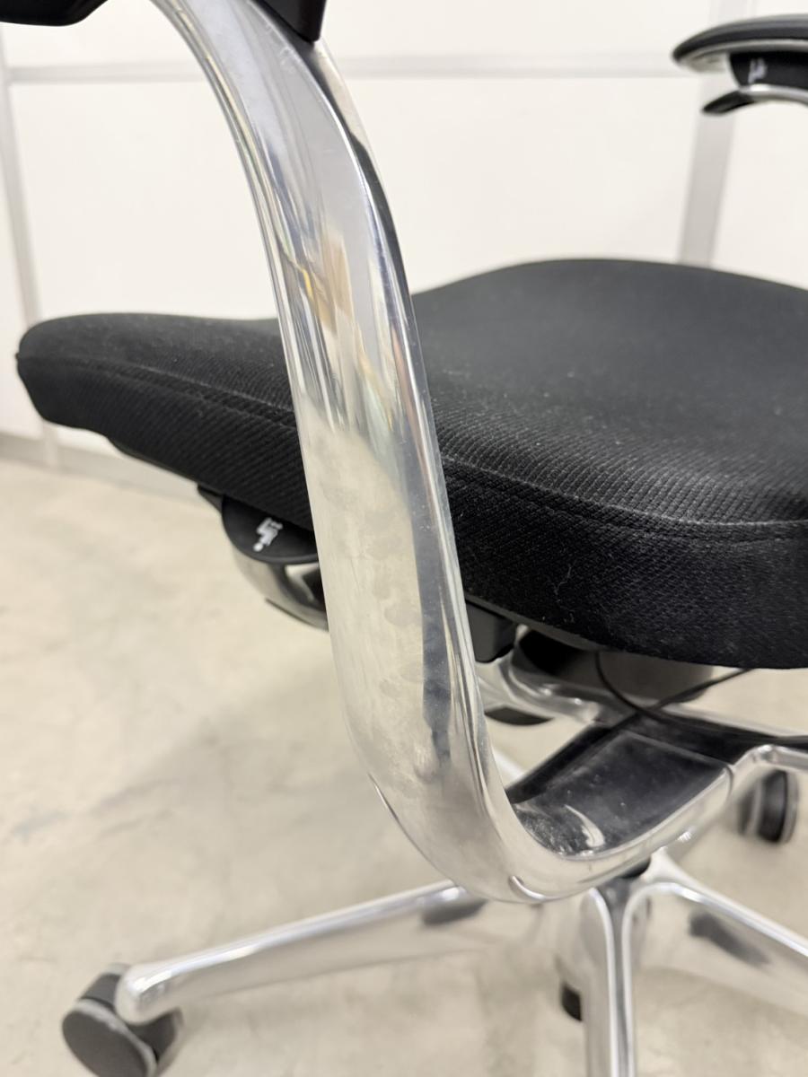中古】コンテッサ セコンダ CC43BS FPC1 オカムラ/okamura 肘付 