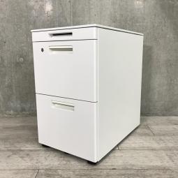 【在庫入替セール】【奥行500㎜】【大人気のコクヨ製GT３段ワゴン入荷！A4書類が2段で収納可能！】■コクヨ（KOKUYO）製　GTワゴンシリーズ　3段ワゴン　フリアドワゴン　W390×D500×H650㎜　■シリンダー錠　■ホワイト【A01036523】