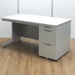 ★オカムラ製　SD　ライトグレー　W1400xD700xH700サイズ　3段引き出し一体型で圧倒的な収納力！　上長用におすすめW1400サイズ！　W1400片袖机！！