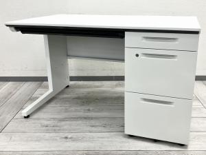 シンプルな造りに宿る高い機能性。デスクワークをより快適に #岐阜市 #大垣市 #各務原市 #多治見市 #羽島市 #一宮市 #名古屋市 #春日井市 #小牧市 #四日市市 #三重県 #滋賀県