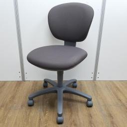 ★【T4】【商品入替のため、残り1脚限り】コクヨ製　レグノ2　スレートグレー　肘無し　ローバック　セパレートタイプ　ローコスト　肘無しローバックチェア！！