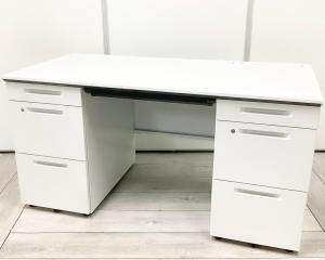 定番の両袖机が入荷！幅1400㎜でワークスペースもしっかり確保！ 
■コクヨ/IS/ホワイト