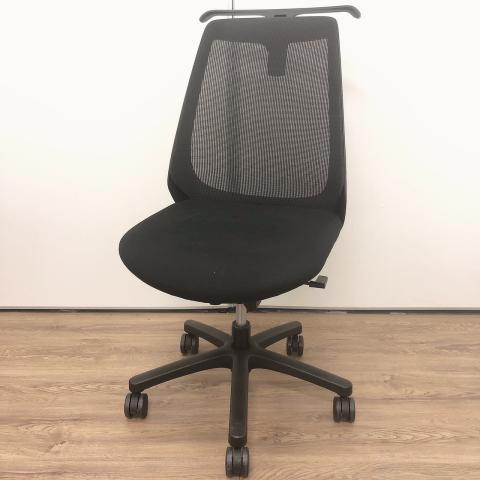 【中古】ノナ  イトーキ（ITOKI） 肘無ハイバックチェア