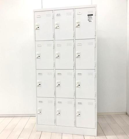 【省スペースに多人数分収納できます！】■コクヨ製　12人用ロッカー（3列4段）　ダイヤル錠タイプ　ホワイト　※マスターキー作成不可
