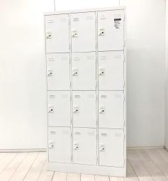 【省スペースに多人数分収納できます！】■コクヨ製　12人用ロッカー（3列4段）　ダイヤル錠タイプ　ホワイト　※マスターキー作成不可