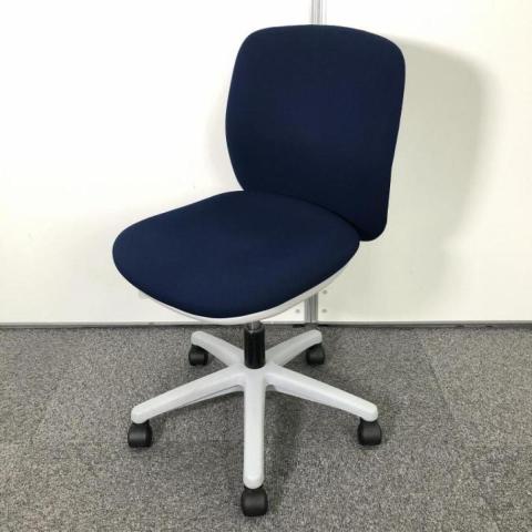 【中古】エニーザ  ウチダ（UCHIDA) 肘無ローバックチェア