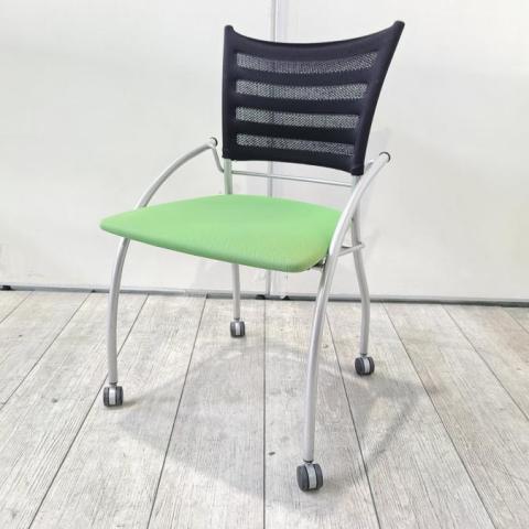 【中古】プリエ2  イトーキ（ITOKI） ネスティングチェア