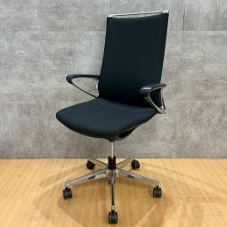オカムラ製のオフィスチェア(事務椅子)【モードチェア】が入荷しました！　＊良品を格安で！「オフィスバスターズ福岡南店」は、福岡を拠点として、全国へ中古オフィス用品・オフィス家具を提供しております。