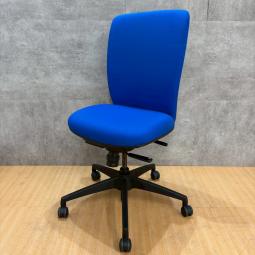 スチールケース製のオフィスチェア【アプトチェア】が入荷いたしました！　＊良品を格安で！「オフィスバスターズ福岡南店」は、福岡を拠点として、全国へ中古オフィス用品・オフィス家具を提供しております。