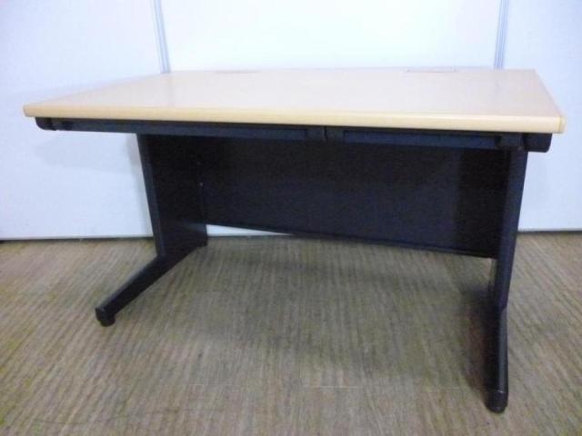【中古】CZXデスク  イトーキ（ITOKI） 平机