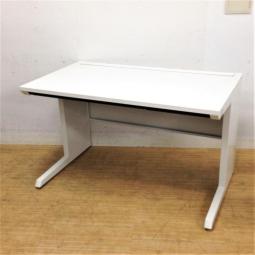 【在庫入れ替えSALE】■ITOKI（イトーキ）製　CZRシリーズ　平机　引き出し付き　■天板：ホワイト × 本体ホワイト　入れ替え・起業・買い替えなどの需要にもマッチ間違えなし！！
〈岐阜・愛知・三重・静岡・福井〉