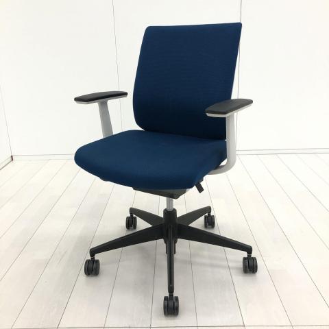 【中古】ウィザード2 CRS-G1820E1 コクヨ（KOKUYO） 肘付ローバックチェア