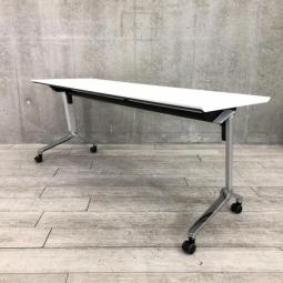 【スタイリッシュで上質なデザイン！カジュアルシーンまで幅広く活躍するフラップテーブル！】■コクヨ(KOKUYO)製　コンフェスト(CONFEST)シリーズ　サイドスタックテーブル　ミーティングテーブル　W1500×D450㎜　■幕板無し　■天板：ホワイト/脚：シルバー