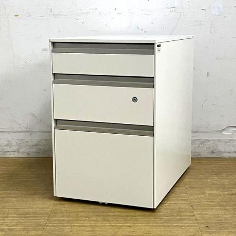 【在庫入替セール】イトーキ　インクルード　3段ワゴン　シリンダー錠　鍵付き　ホワイト　H600の珍しいタイプ【愛知・名古屋・豊田・静岡・浜松】