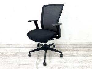 【定価約9万円】【上半身の動きにフィット・体を包み込むメッシュ張地！】■コクヨ（KOKUYO）　フォスターエトス (ETHOS)　ハイバック肘付き　■ブラック　■可動肘　■背面メッシュ