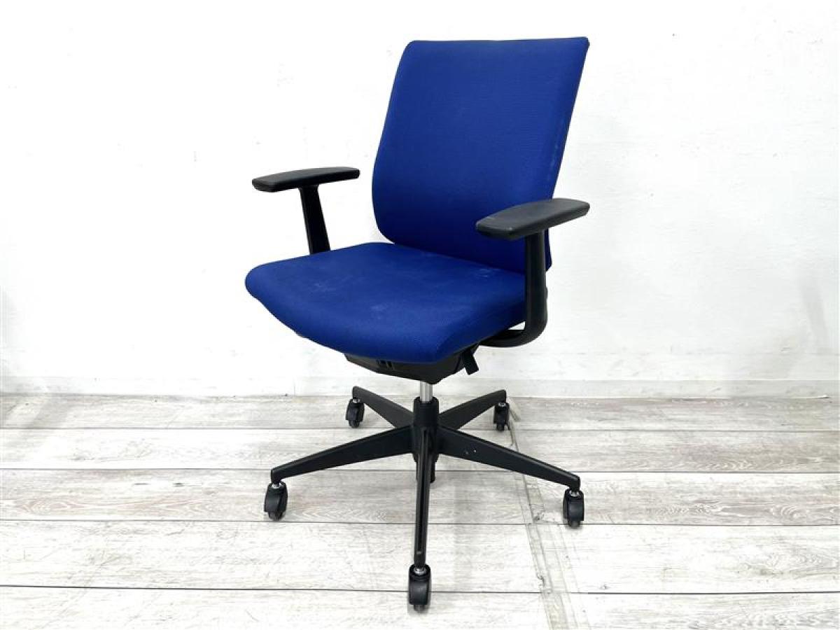 【定価約8万円】【座り心地抜群！人気なコクヨウィザードチェア入荷！】■コクヨ　ウィザード　肘付ローバックチェア　■固定肘付き　■ゴムキャスター
                        ウィザードチェア
                                    中古
            