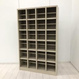 【希少在庫入荷！】24人用のシューズロッカーが入荷！4×6段タイプ！
■ライオン