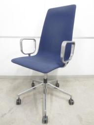 【高級感のあるオシャレなデザイン！】■ウチダ　ルタチェア　肘付　ブルー　■ワンランク上の空間づくりに！【UCHIDA　RUTA】★