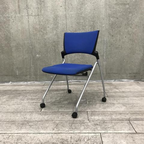 【中古】マノスチェア KLC-320CB-T1N7 イトーキ（ITOKI） スタッキングチェア