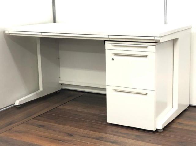 【中古】アドバンス  オカムラ（okamura） 片袖机