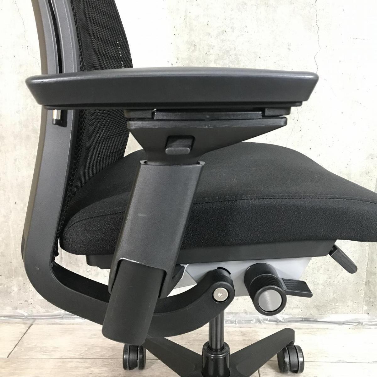 【中古】シンクチェア（新モデル） Steelcase/スチールケース 肘付ハイバックチェア 585984 - 中古オフィス家具ならオフィスバスターズ