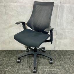 【ぞの】イトーキ製の人気オフィスチェア(事務椅子)【エフメッシュ/ブラック】が入荷しました！　《オフィスバスターズ福岡博多店は、福岡を拠点として、日本全国へ中古オフィス用品・オフィス家具を提供しております》