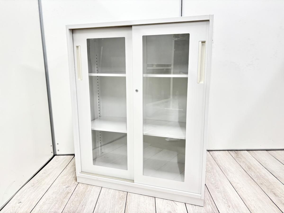 【希少在庫入荷！！】滅多に入荷の無いガラス引き戸書庫が入荷致しました！導線に配慮した奥行400mタイプ！
■内田洋行/HS(ハイパーストレージ)/ホワイト
                        HSシリーズ
                                    中古
            