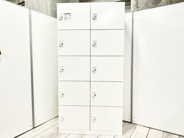 【中古】ピクスライン  オカムラ（okamura） 10人用パーソナルロッカー