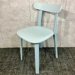 【ぞの】vitra/ヴィトラ　APC / オールプラスチックチェア　グレー　ジャスパーモリソン　が入荷しました！　　《オフィスバスターズ福岡博多店は、福岡を拠点として、日本全国へ中古オフィス用品・オフィス家具を提供しております》