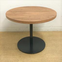 オカムラ　アルトピアッツァ　カフェテーブル・丸テーブル　天板：ラスティックパイン　脚：ブラック　900φサイズ　リフレッシュ・オフィスに癒しの空間を【ABW】