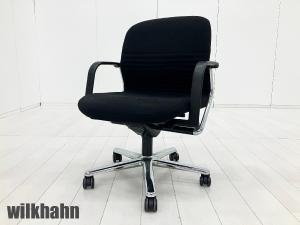 中古】バロンチェア オカムラ/okamura 肘付ローバックチェア 467434
