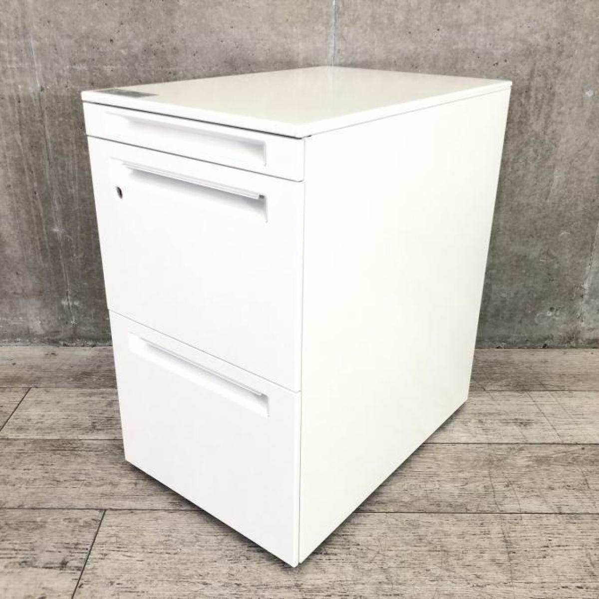 【在庫入替セール】■オカムラ（okamura）製　 プロユニット　3段ワゴン　フリアド用　■H650㎜　■ホワイト　■シリンダー錠【A01048999】
                        プロユニット
                                    中古
            