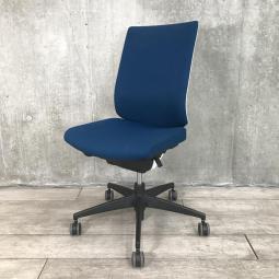 【在庫入替セール品！】【納得の座り心地！魔法のように売れ続けている定番のオフィスチェア！】/オススメ(おすすめ) /人気商品【弊社使用欄：A01050655】■コクヨ（KOKUYO）　ウィザード2（wizard2）チェア　肘無し　ハイバック　■ランバーサポート付き　■ブルー