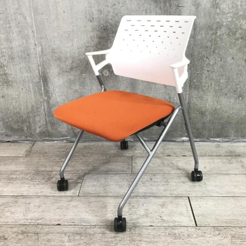 【中古】ピエガ  コクヨ（KOKUYO） ネスティングチェア