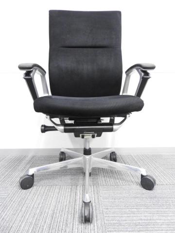 【中古】デュークチェア  オカムラ（okamura） 肘付ハイバックチェア