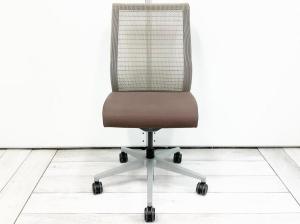 【在庫入替セール品！（本在庫限定価格）】【長時間の着座ストレスを軽減！オシャンティなカラーリング！】 ■スチールケース　シンクチェア　座ブラウン　■ワイヤーが体にフィットするアメリカ発の大人気メッシュチェア！【STEELCASE　THINK】567656