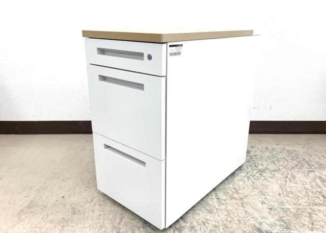 【中古】CZR  イトーキ（ITOKI） 脇机3段