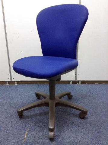 【中古】レグノチェア CRS-G200F4HS65N コクヨ（KOKUYO） 肘無ローバックチェア