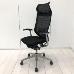 【オフィスの執務室、会議室におすすめ！】■オカムラ（okamura）製　バロン（Baron）チェア　肘付き　ハイバック　■背面メッシュ　■座面クッション　■固定肘　■ヘッドレスト付き　■ブラック