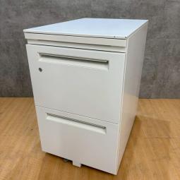 《在庫入替セール品》コクヨ製の3段ワゴン【STシリーズ/ホワイト】が値下されました！　＊福岡市で中古オフィス家具をお探しなら、オフィスバスターズ福岡南店へ！