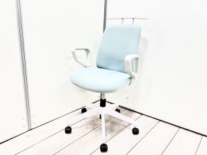 カジュアルな空間になじむトレンドのオフィスチェアが入荷！機能面はベーシックな仕様で使い勝手抜群！
おすすめの人気商品！
■コクヨ/エルア（Elua）/ホワイトターコイズ