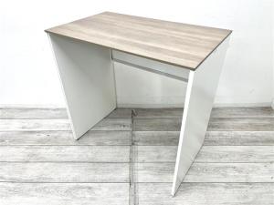 【ABWをサポートする人気のハイデスク入荷！】■オカムラ　■ナチュラル天板×ホワイト脚　■ハイデスク　■平机