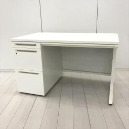 【左袖！！3段引き出し一体型で圧倒的な収納力！定番デスク！！】■オカムラ製 （okamura）製　アドバンスシリーズ　片袖机　左袖　幅1200㎜　■シリンダー錠　■　ホワイト