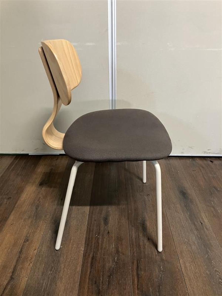 【中古】 イトーキ/ITOKI ミーティングチェア 586971 - 中古オフィス家具ならオフィスバスターズ