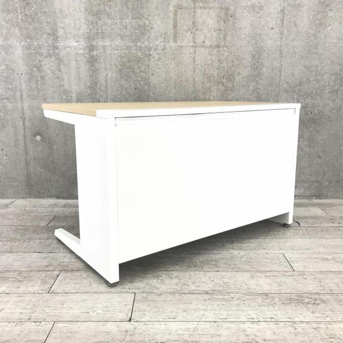 オカムラ　アドバンス　平机『中古美品』複数入荷！幅1200　H720 中古】アドバンス オカムラ/okamura 平机 588661 - 中古オフィス家具