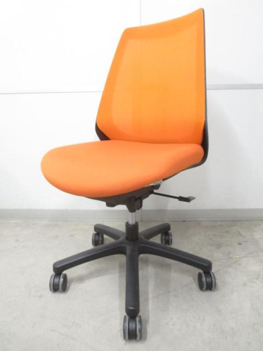 中古 オフィスチェア イトーキチェア YE8【肘付タイプ】 オレンジ 2脚 中古】ノナ イトーキ/ITOKI 肘無ハイバックチェア 587009 - 中古