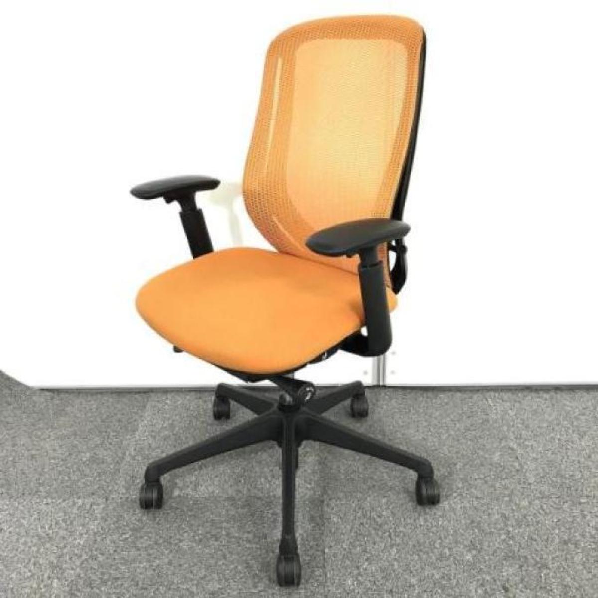 【オカムラ製品で最も人気を集める高機能メッシュチェア！】■オカムラ（okamura）製　シルフィー（Sylphy）チェア　肘付　ハイバック　背面メッシュ　■可動肘　■オレンジ
                        シルフィーメッシュ
                                    中古
            