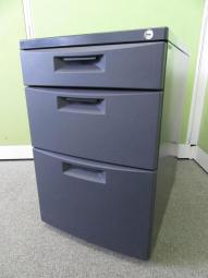 【デスク下の収納に！】イトーキ　CZシリーズ　デスクインワゴン　3段タイプ　■ブラック　■シリンダー錠【キャスター付き】